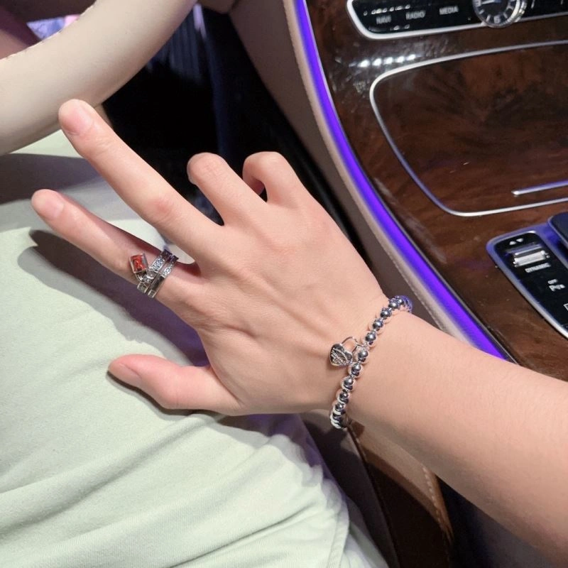 Tiffany Bracelets Snug 253555