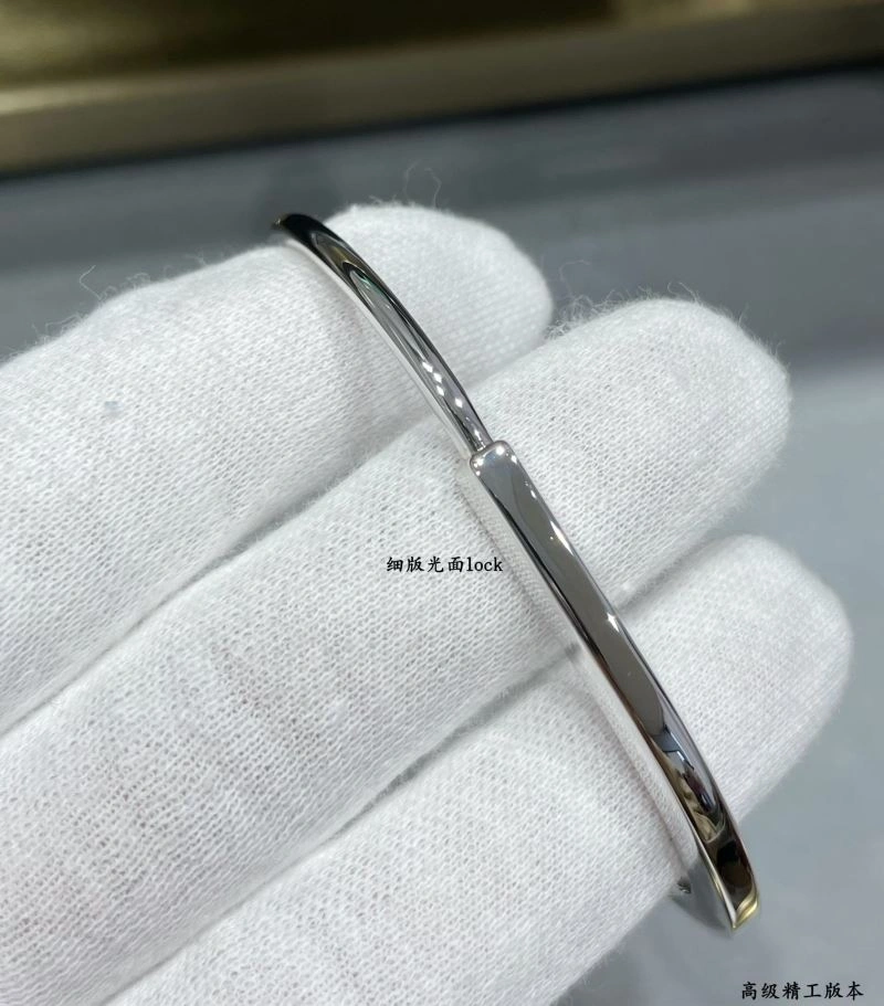 Seasonal Tiffany Bracelets 253538