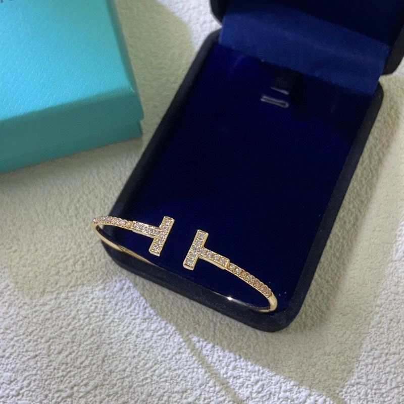 Tiffany Bracelets Contemporary 253530