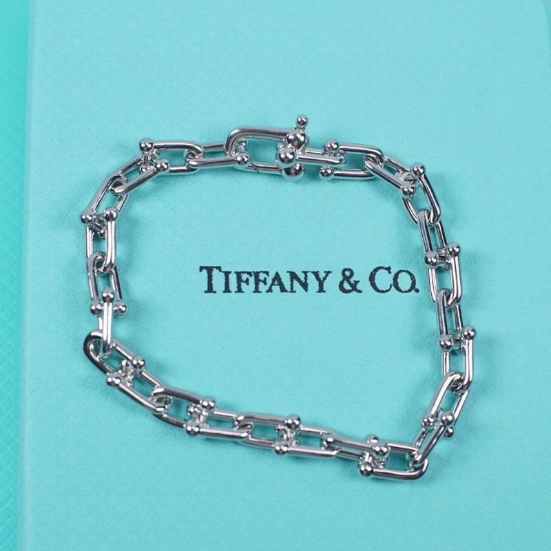 Cozy Tiffany Bracelets 253440