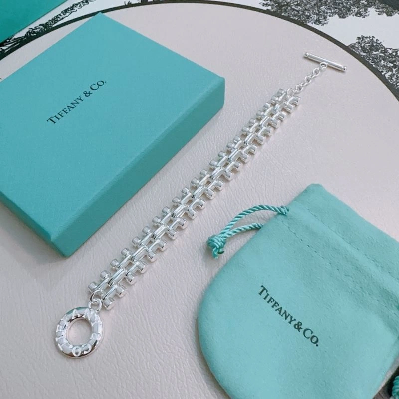 Tiffany Bracelets RelaxedFit 253435