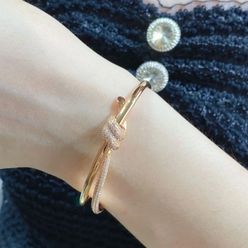 Chic Tiffany Bracelets 253430