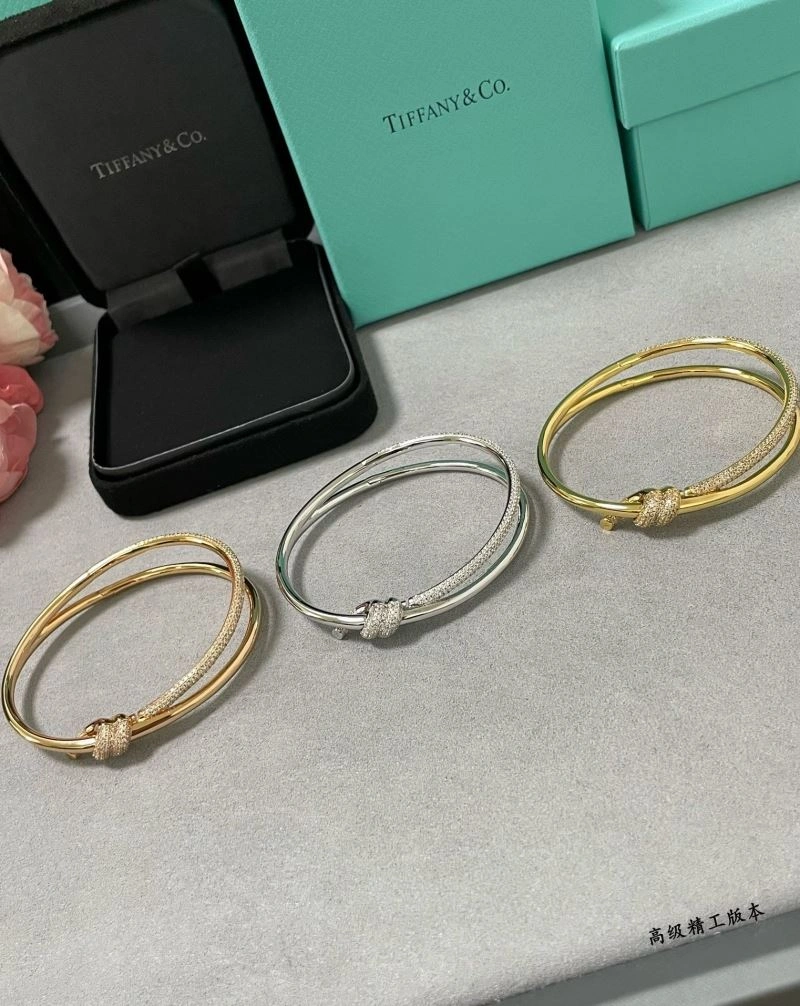 Chic Tiffany Bracelets 253430