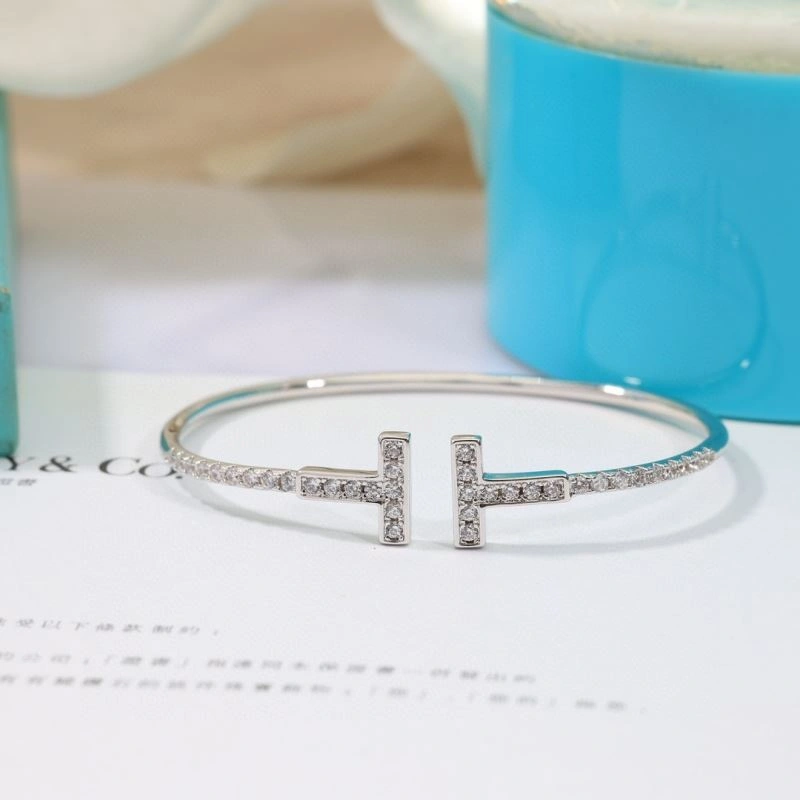 Tiffany Bracelets SmoothTexture 253417