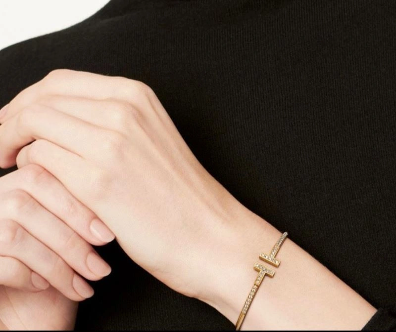 Compact Tiffany Bracelets 253415