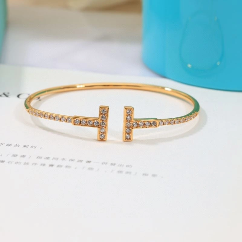 Compact Tiffany Bracelets 253415