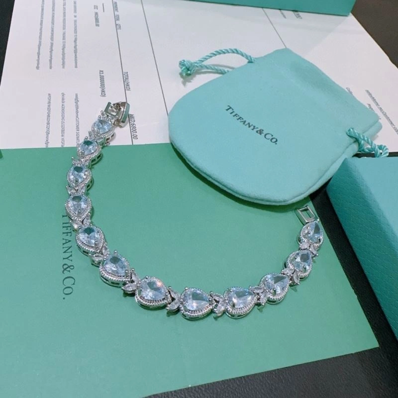 Classic Tiffany Bracelets 253405