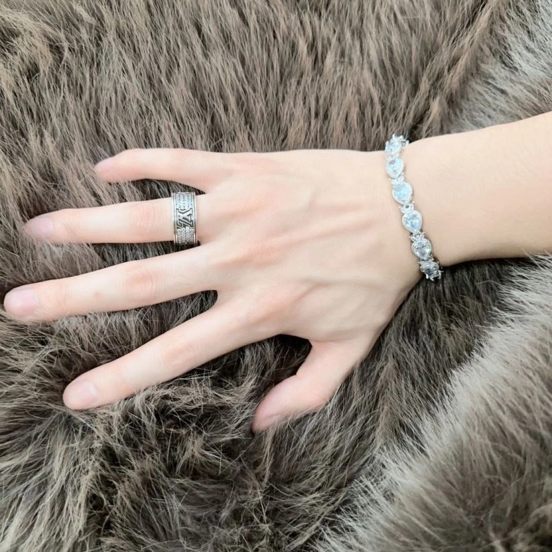 Classic Tiffany Bracelets 253405