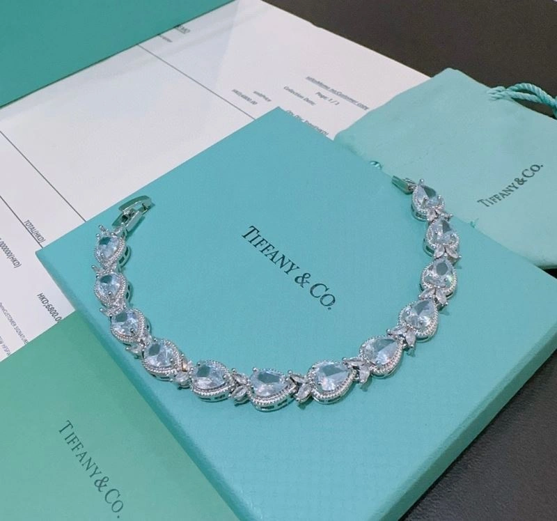 Classic Tiffany Bracelets 253405