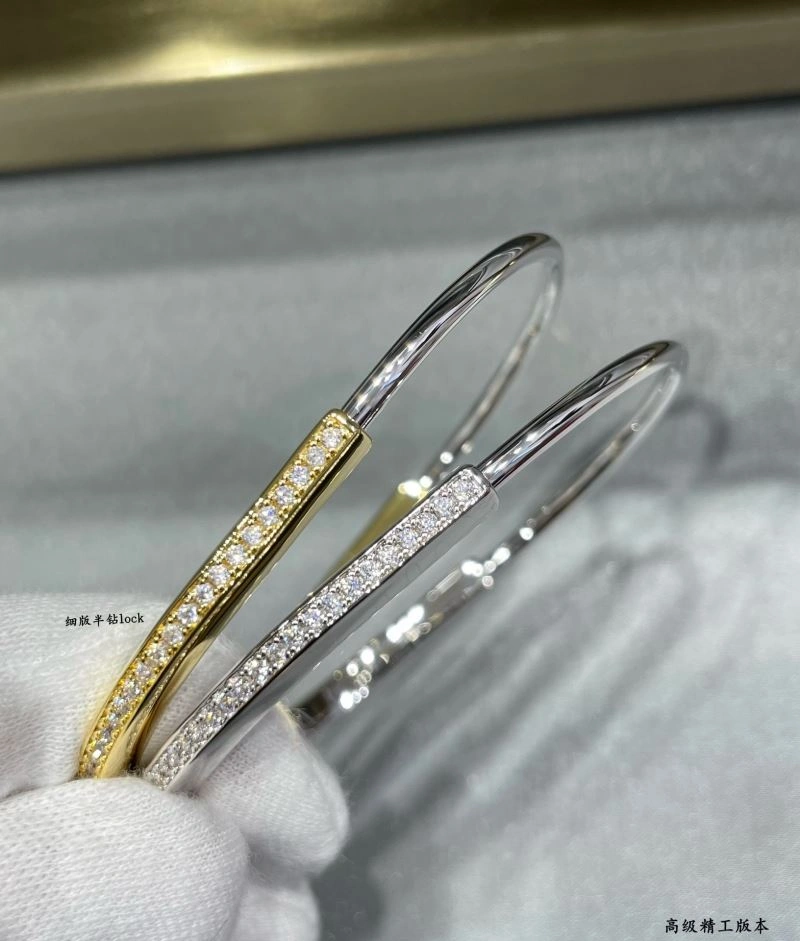 Tiffany Bracelets SmoothTexture 253391