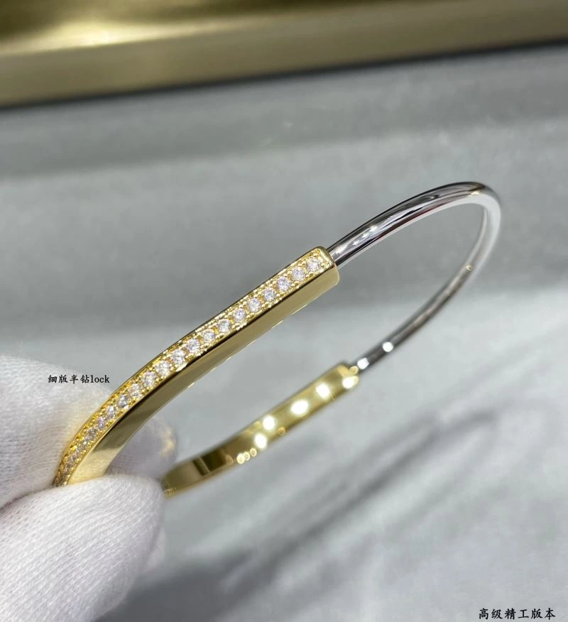 Tiffany Bracelets SmoothTexture 253391