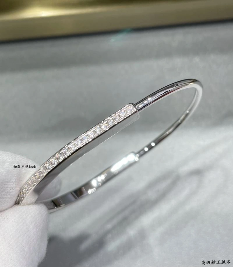 Tiffany Bracelets SmoothTexture 253391
