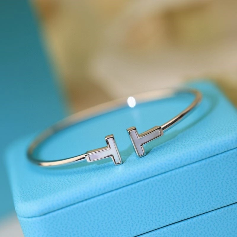 Stylish Tiffany Bracelets 253294