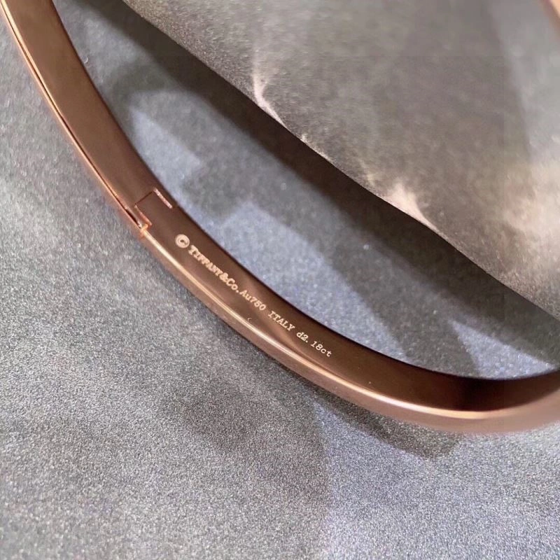 Tailored Tiffany Bracelets 253309
