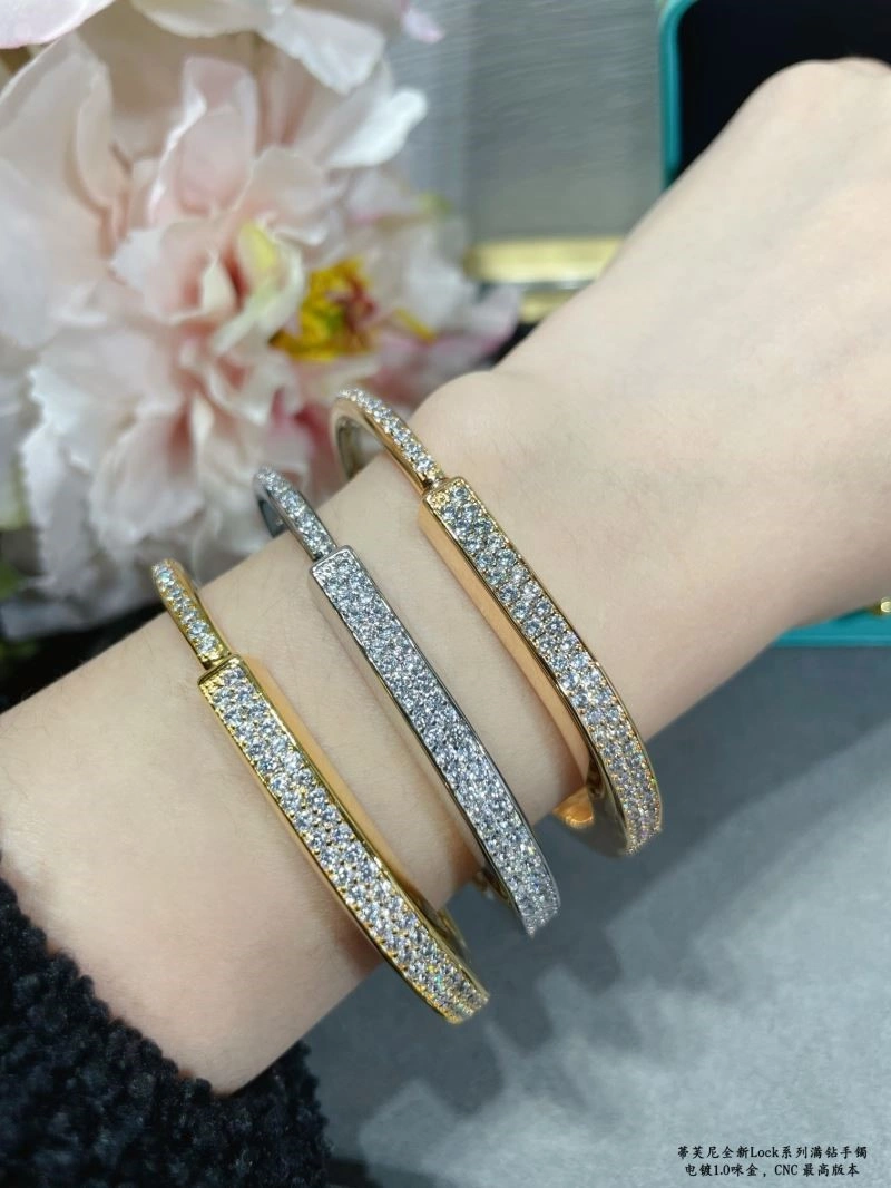 Bold Tiffany Bracelets 253287