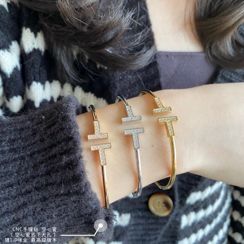 RelaxedFit Tiffany Bracelets 253283