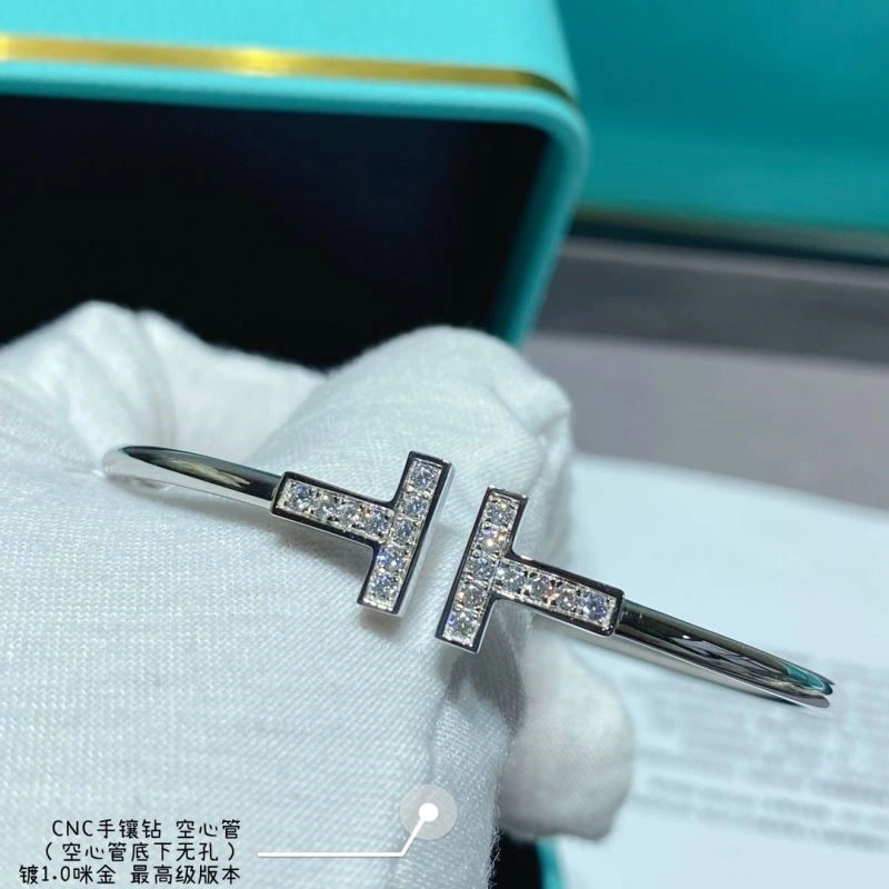 RelaxedFit Tiffany Bracelets 253283