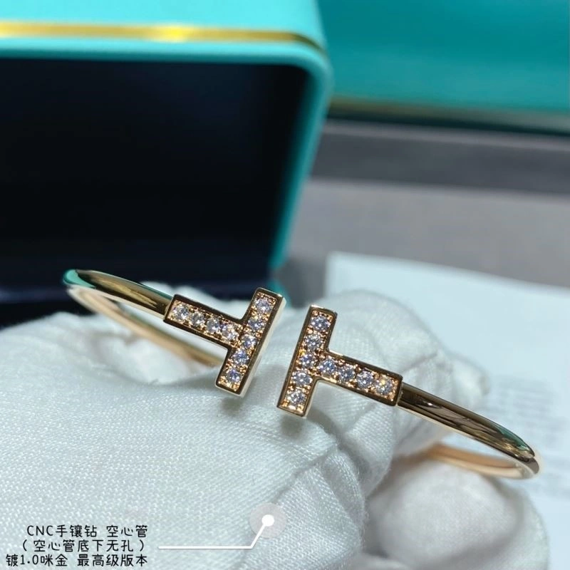 RelaxedFit Tiffany Bracelets 253283
