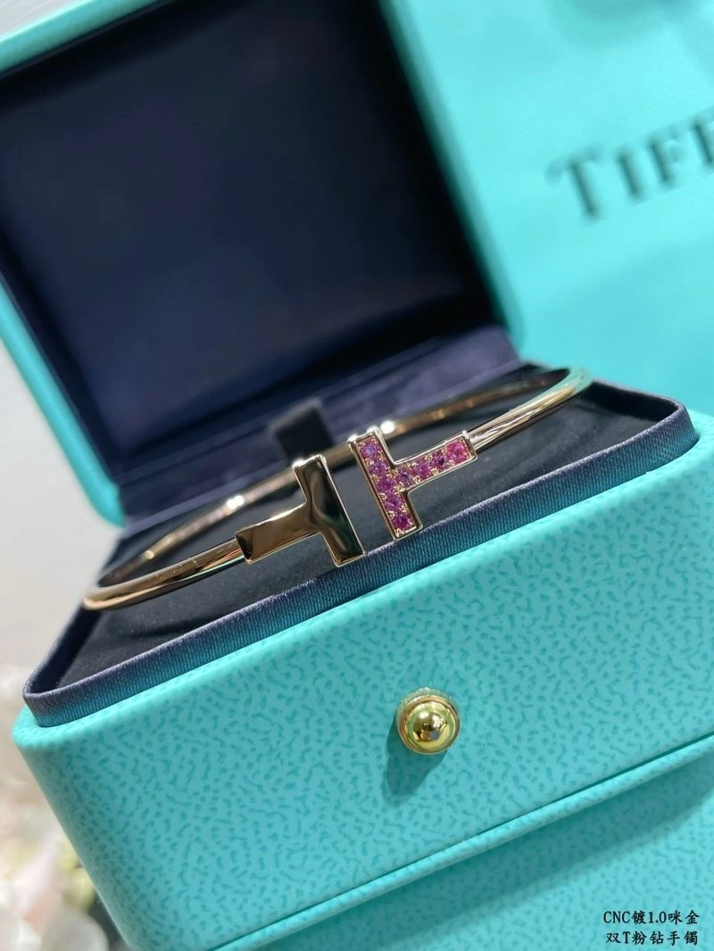 Classic Tiffany Bracelets 253282