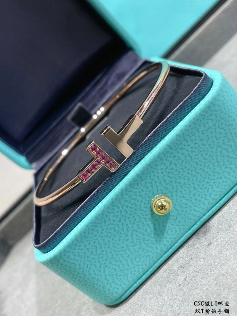 Classic Tiffany Bracelets 253282