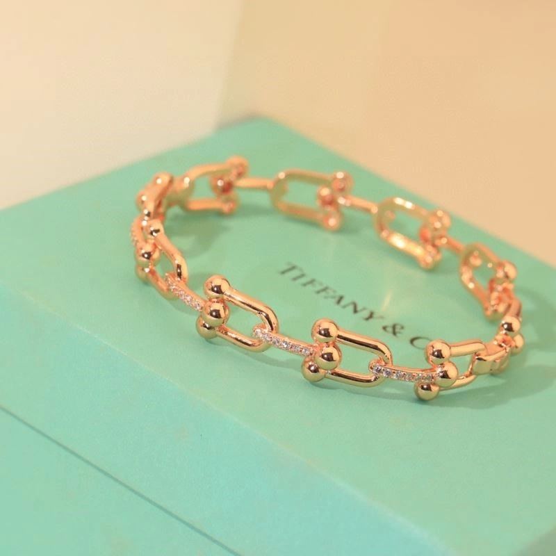 Effortless Tiffany Bracelets 253271