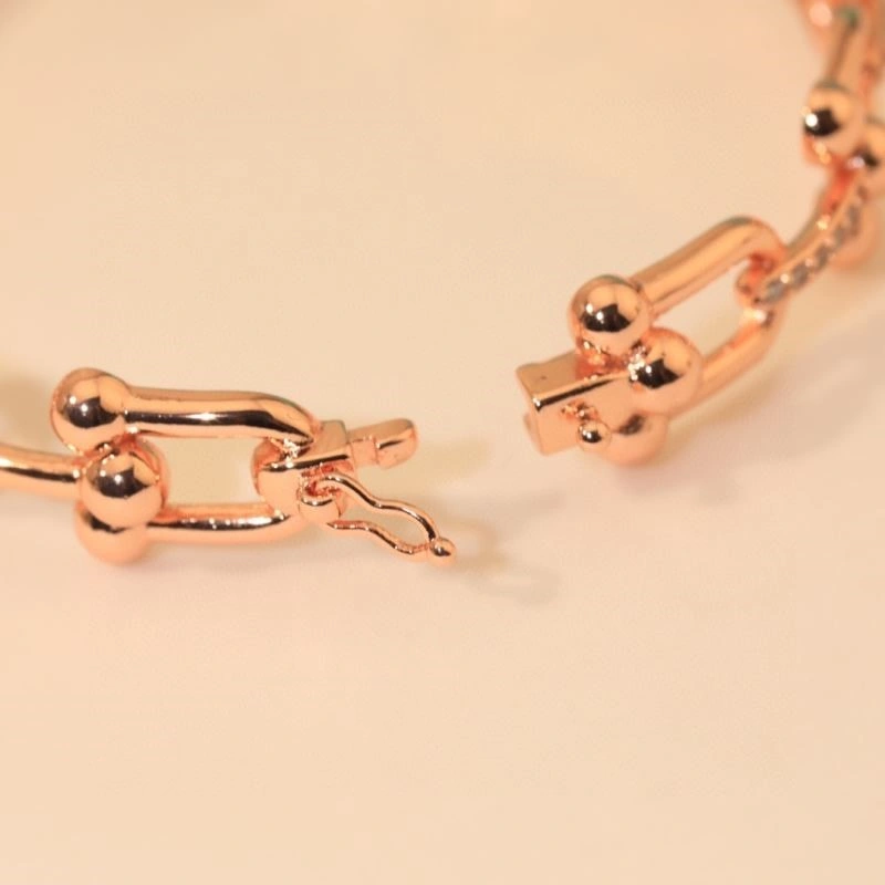 Effortless Tiffany Bracelets 253271