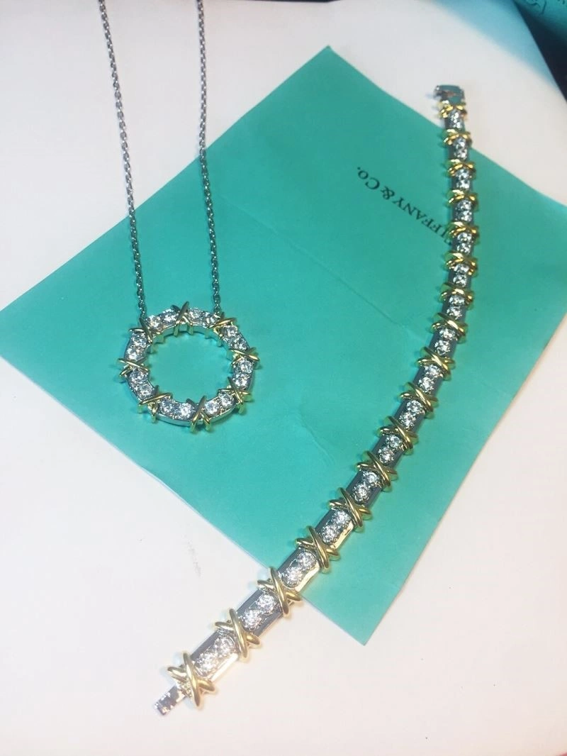 Tiffany Bracelets SmoothTexture 253249