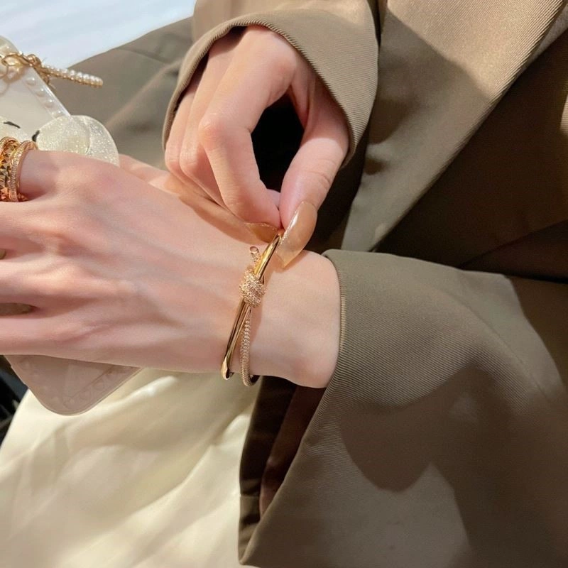 OdorResistant Tiffany Bracelets 253243