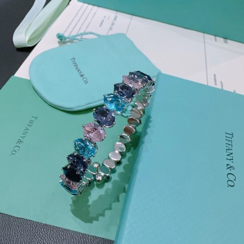 UrbanChic Tiffany Bracelets 252893