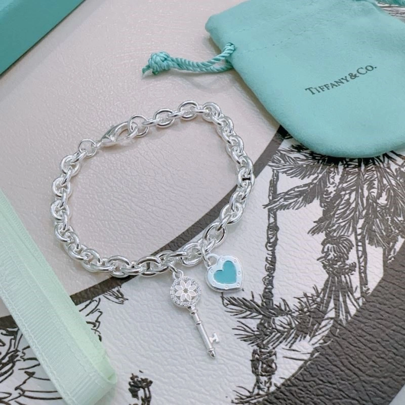 Tiffany Bracelets EasyCare 252875