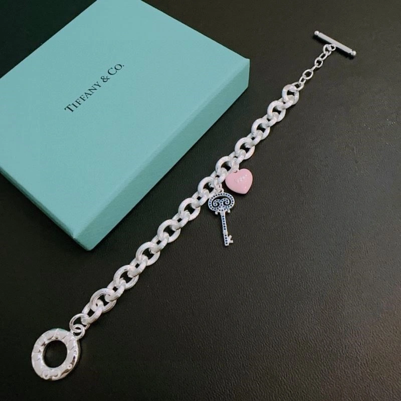 Tiffany Bracelets Breathable 252854