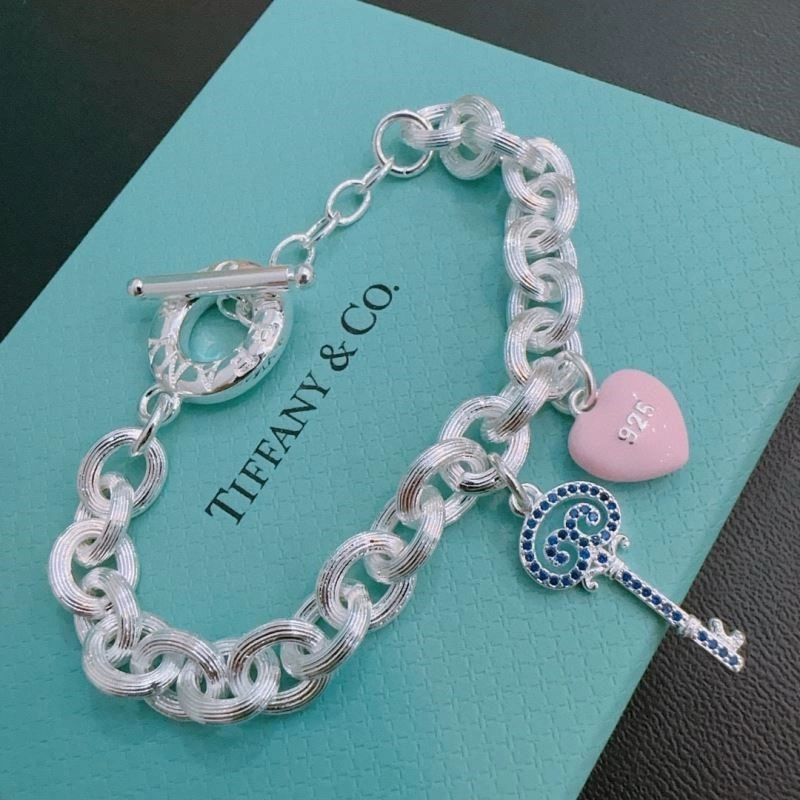 Tiffany Bracelets Breathable 252854