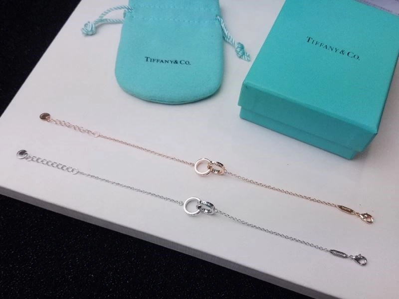Versatile Tiffany Bracelets 252798