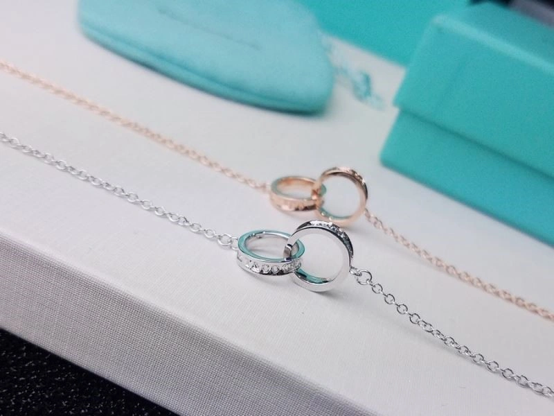 Versatile Tiffany Bracelets 252798