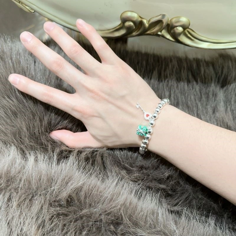 Effortless Tiffany Bracelets 252789