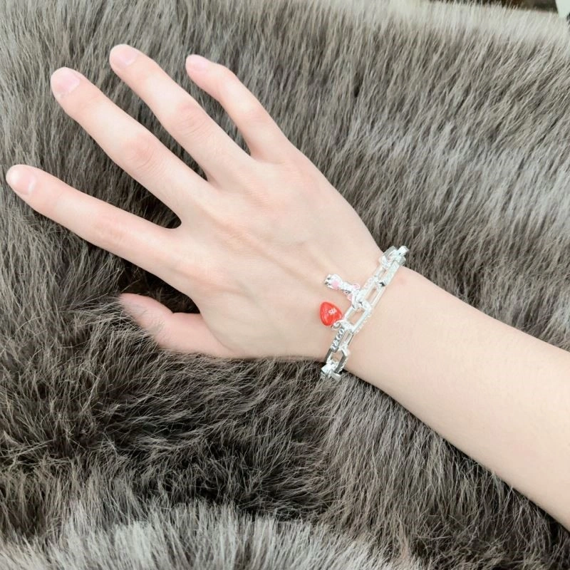 ComfortFit Tiffany Bracelets 252787