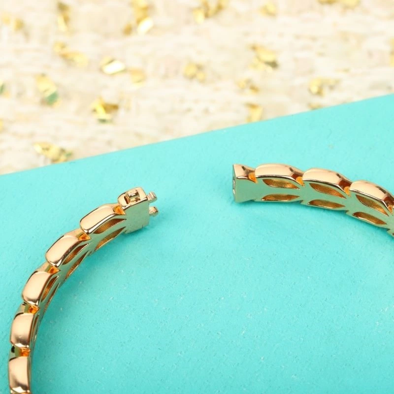 Cozy Tiffany Bracelets 252733