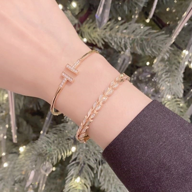 Cozy Tiffany Bracelets 252733