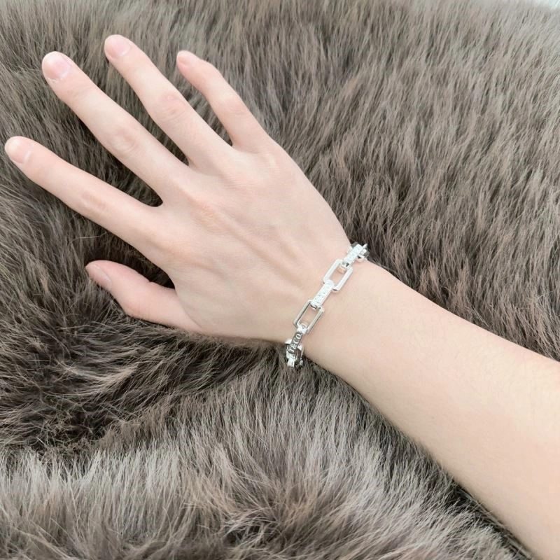 MoistureWicking Tiffany Bracelets 252629