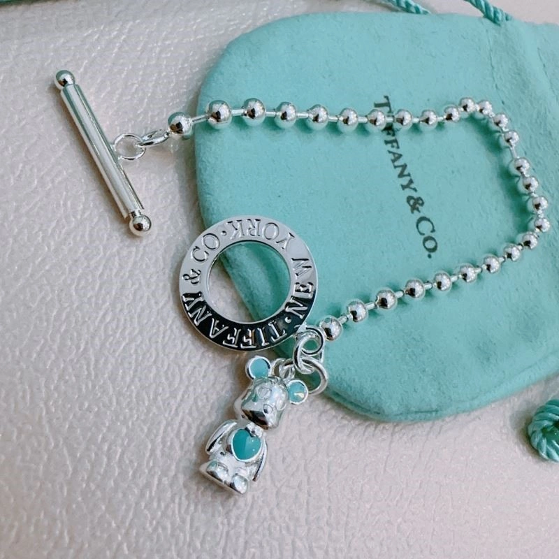 Stylish Tiffany Bracelets 252602