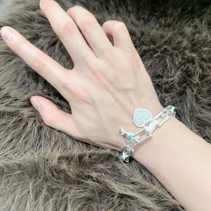 Tiffany Bracelets Resilient 252624