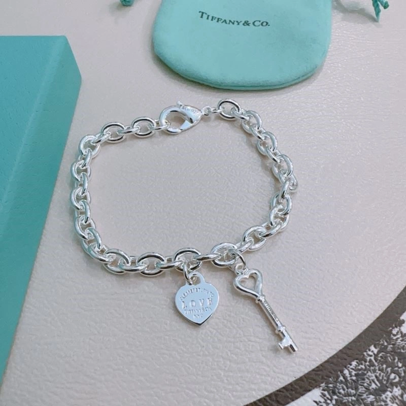 Tiffany Bracelets Effortless 252600