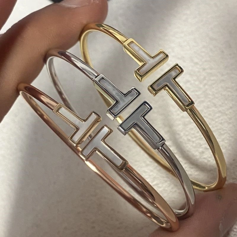 Snug Tiffany Bracelets 252611