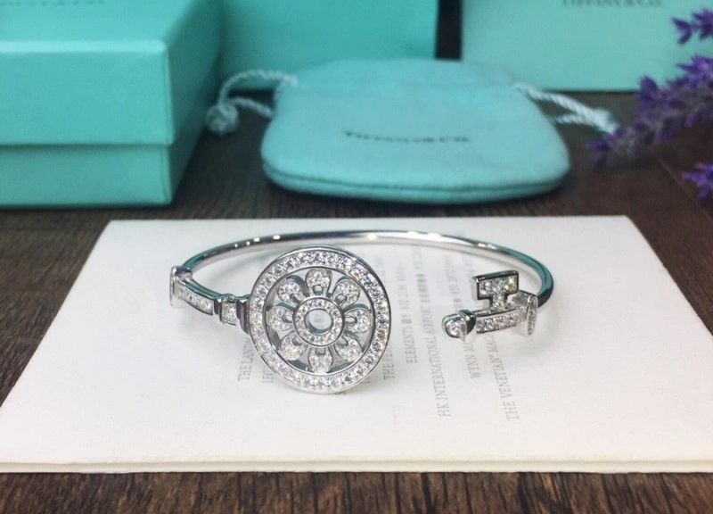 Sustainable Tiffany Bracelets 252591