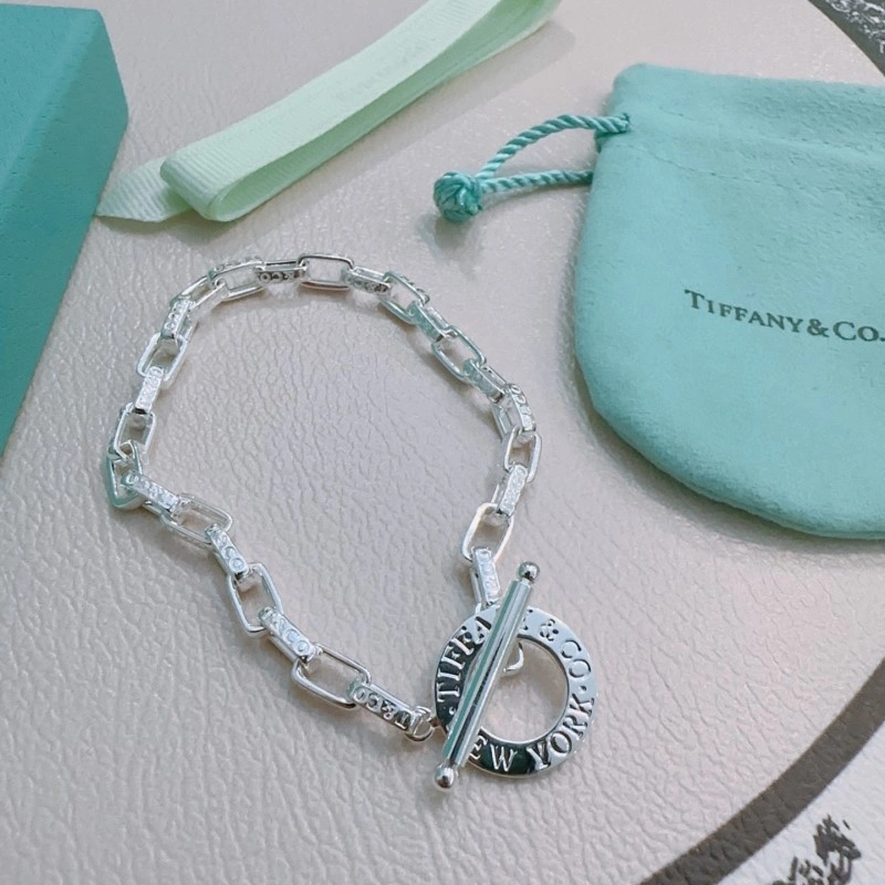 Tiffany Bracelets Soft 252508