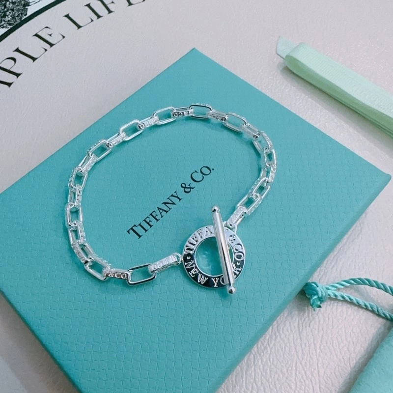Tiffany Bracelets Soft 252508