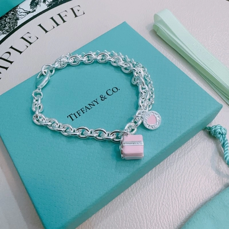 Tiffany Bracelets Elegant 252504