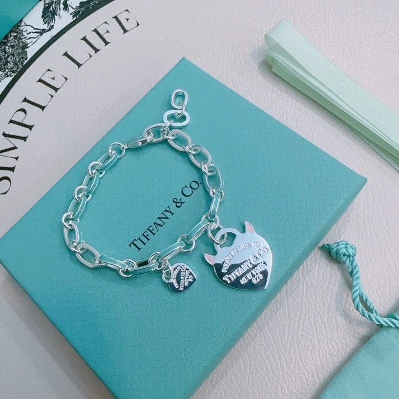 Lightweight Tiffany Bracelets 252494