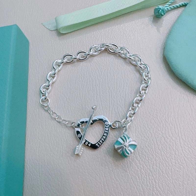 HighPerformance Tiffany Bracelets 252495