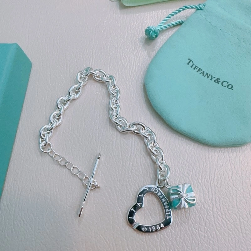 HighPerformance Tiffany Bracelets 252495